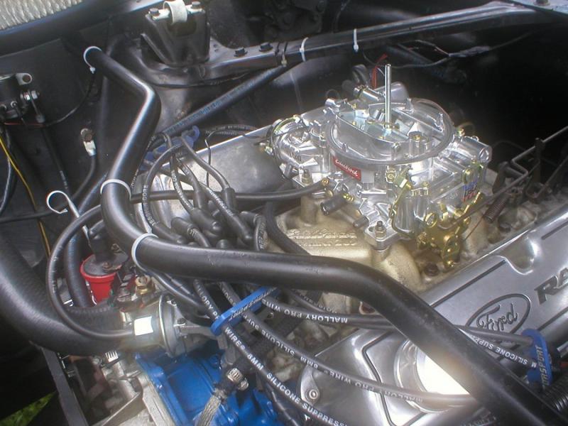 mustang moteur 2.jpg